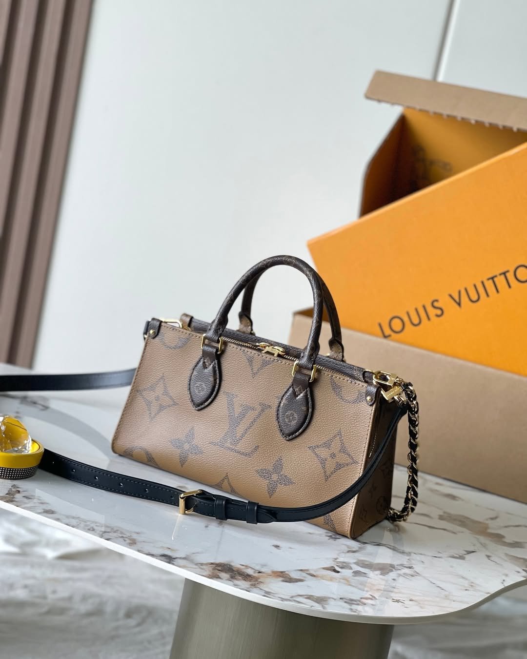 LV OnTheGo East West Brown - Image 3