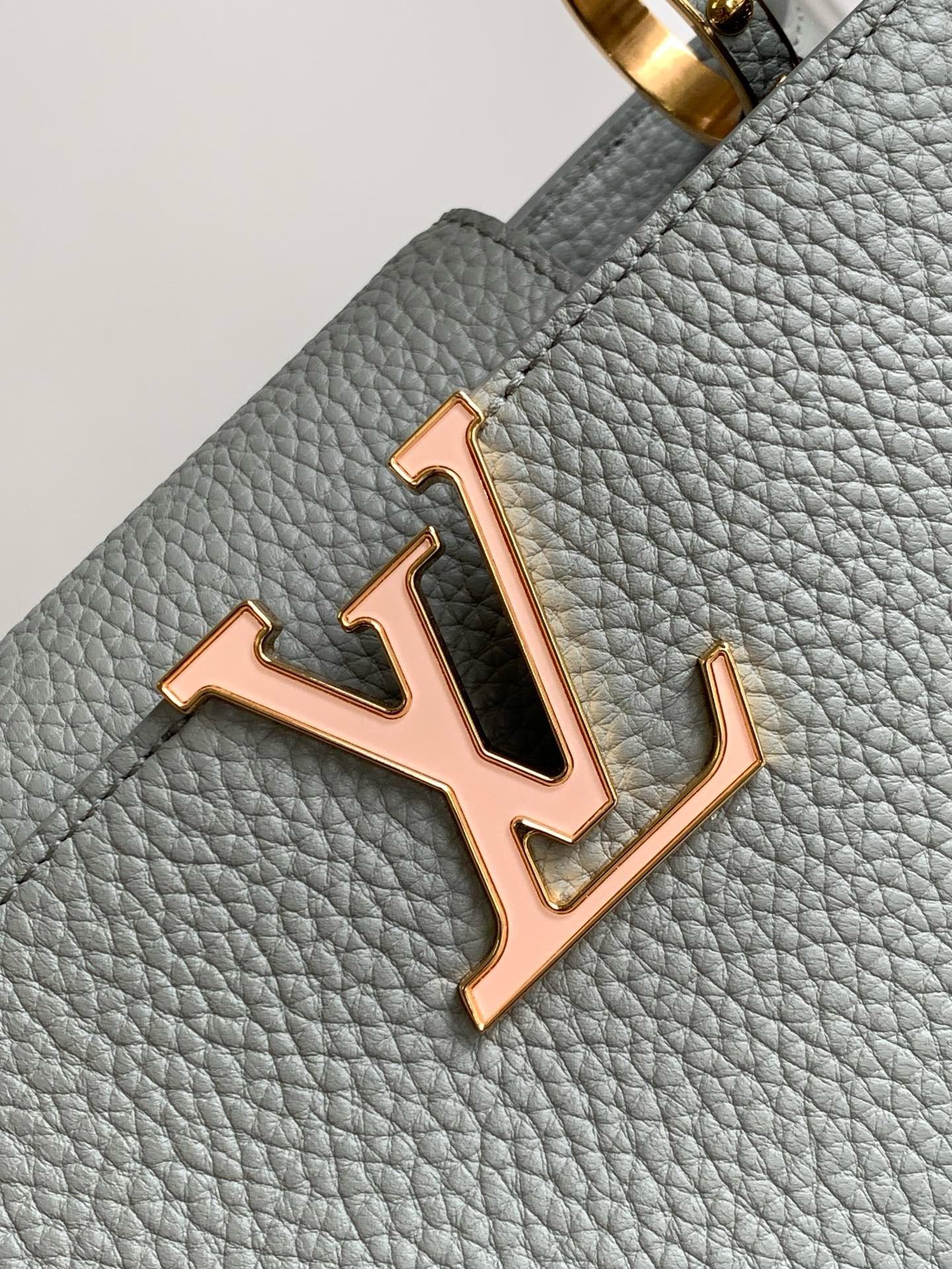 Louis Vuitton LV Capucines BB Like Auth Woman’s Grey Blue Handbags 27x18x9cm - Image 6